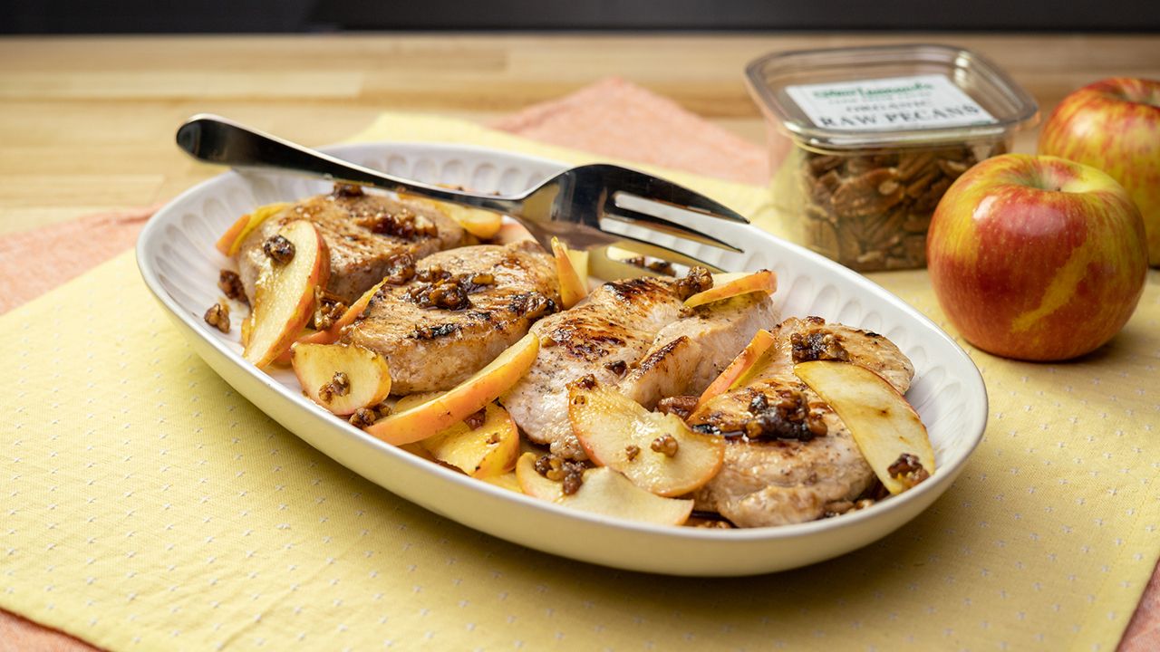 Apple-Pecan Pork Chops