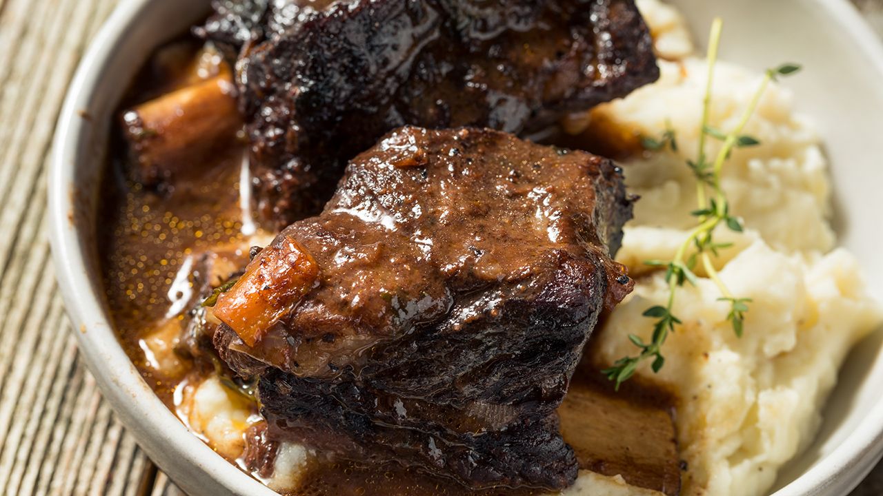 Slow-Cooker Beef Short Ribs