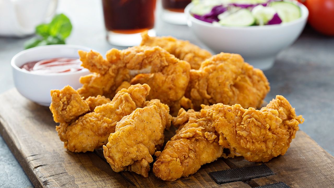 Air-Fryer Crispy and Golden Chicken Tenders