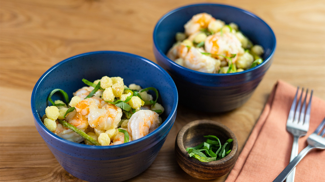 One-Pan Mini Gnocchi with Shrimp and Asparagus
